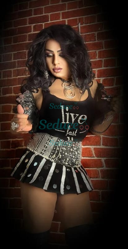 Photo escort girl SoniaLove: the best escort service