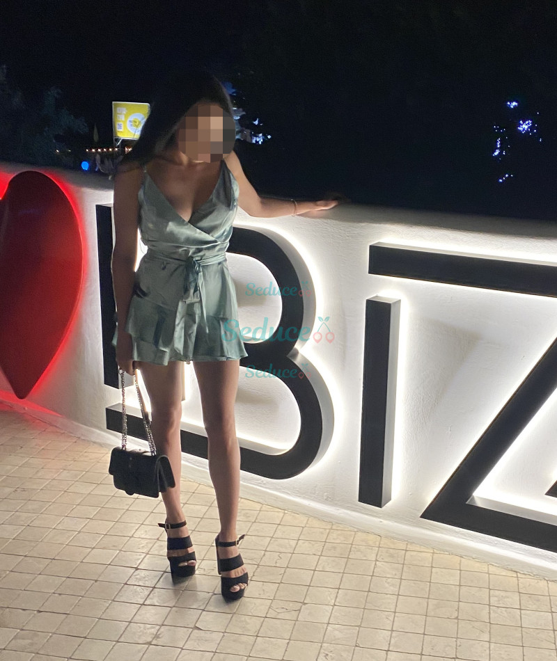 Photo escort girl Alina: the best escort service