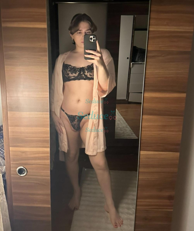 Photo escort girl Umay : the best escort service