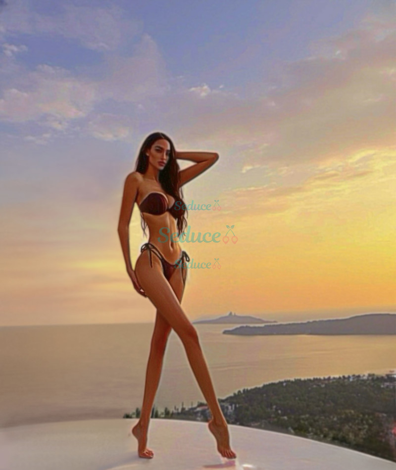 Photo escort girl Kristina : the best escort service