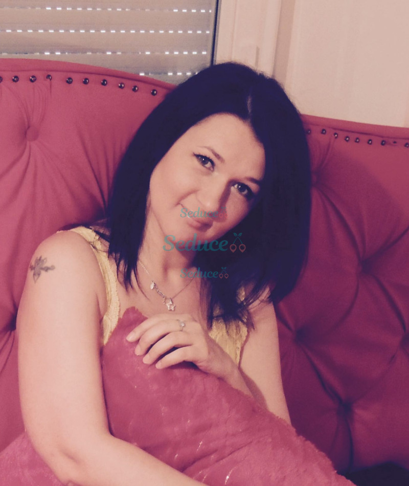 Photo escort girl Oliwia: the best escort service