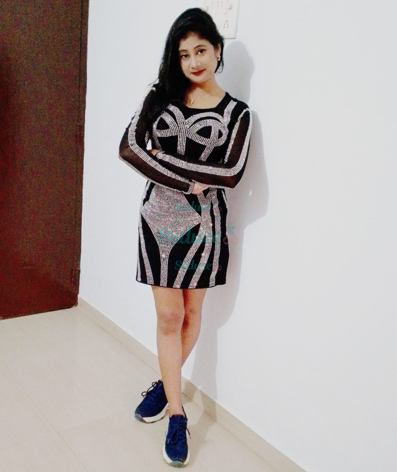 Photo escort girl Divyasree: the best escort service