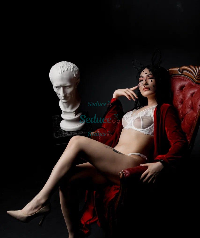 Photo escort girl Diana: the best escort service