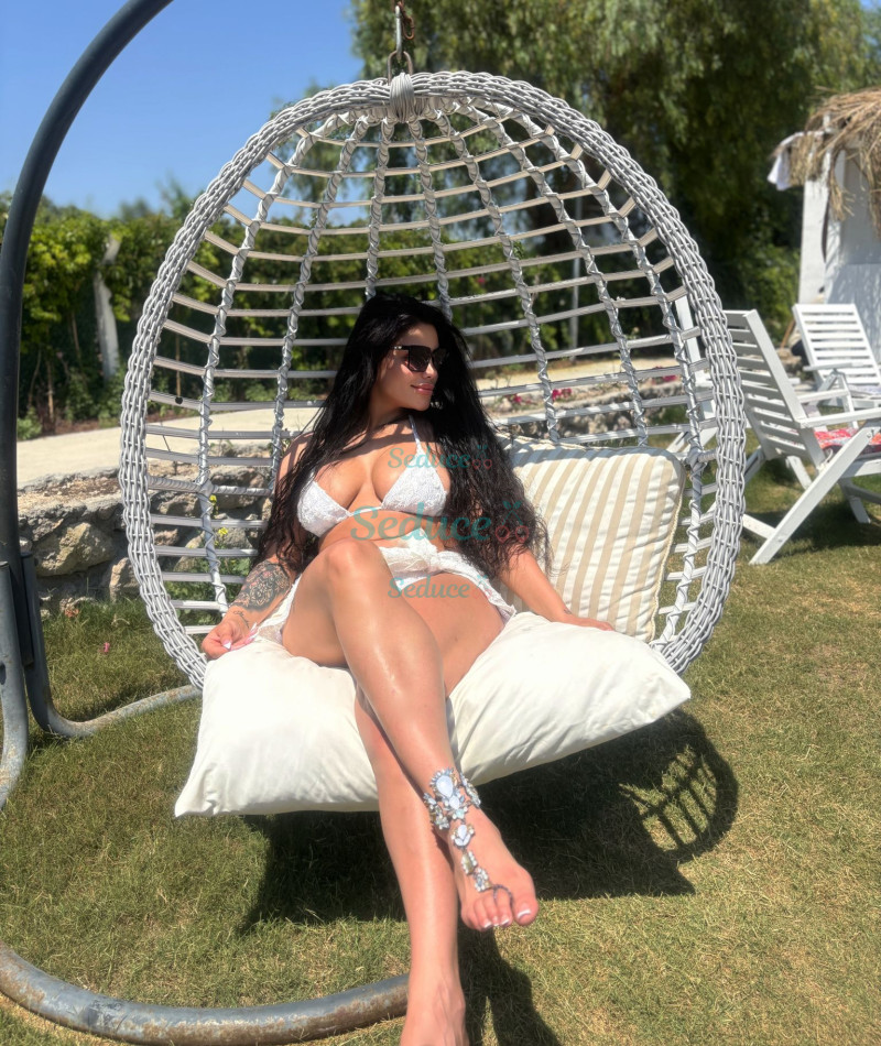 Photo escort girl Beren: the best escort service
