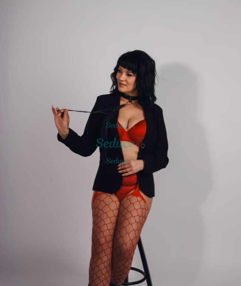 Photo escort girl Rosalin: the best escort service