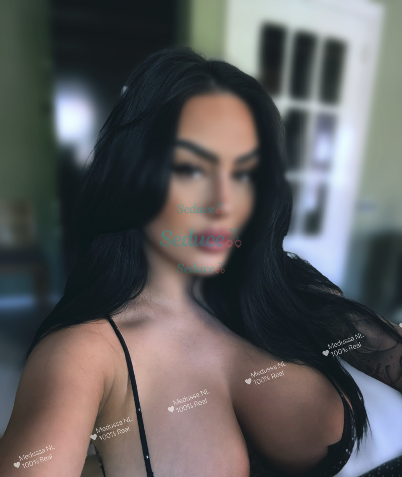 Photo escort girl Medussa: the best escort service