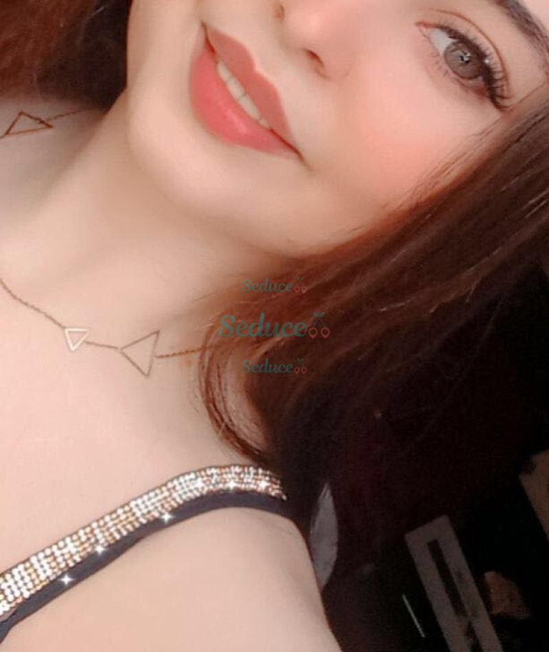 Photo escort girl Nurayn: the best escort service