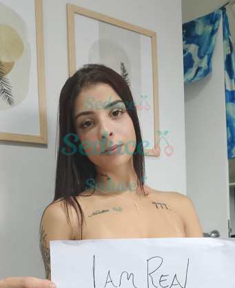 Photo escort girl Capitu: the best escort service