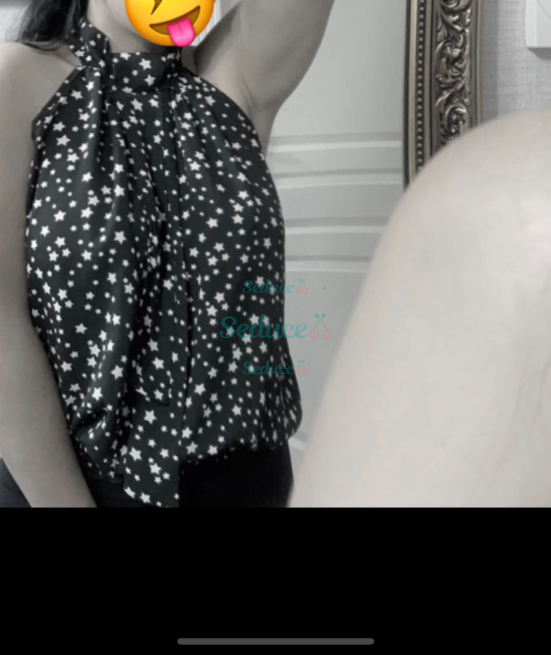 Photo escort girl Nurova: the best escort service