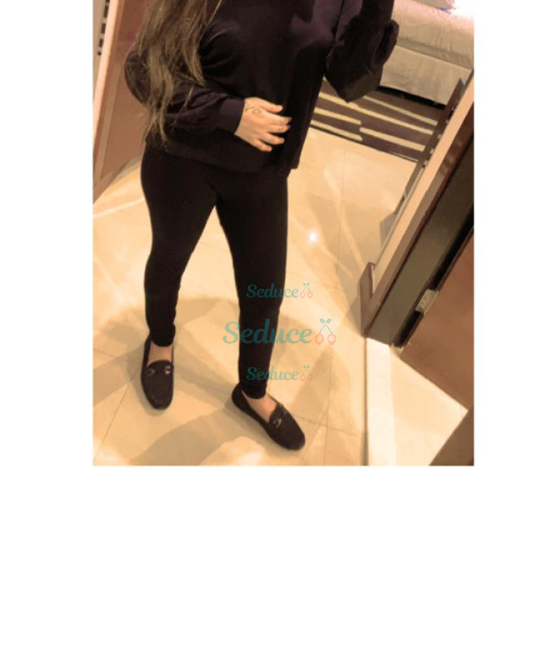 Photo escort girl Dolly: the best escort service