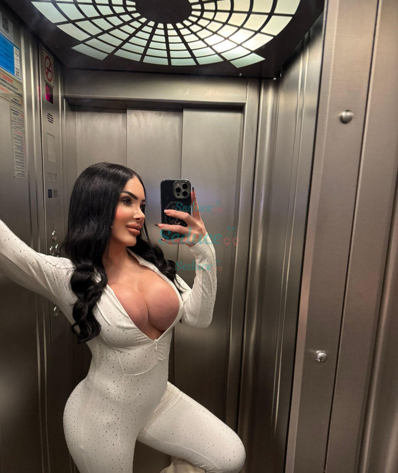 Photo escort girl Afetyakar: the best escort service