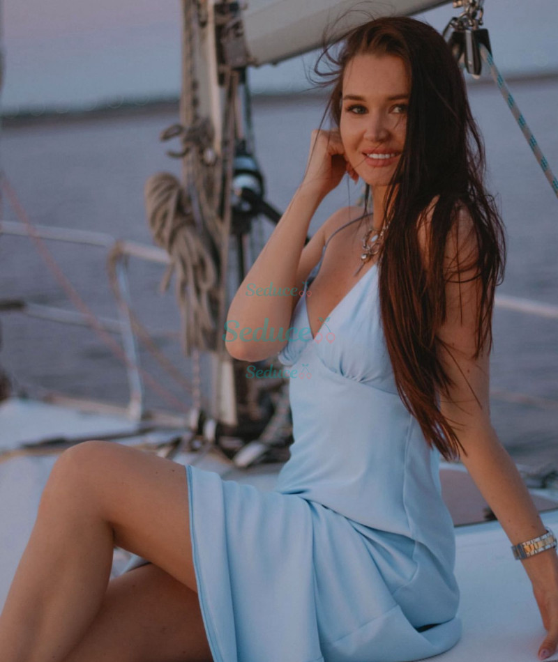 Photo escort girl YANA : the best escort service