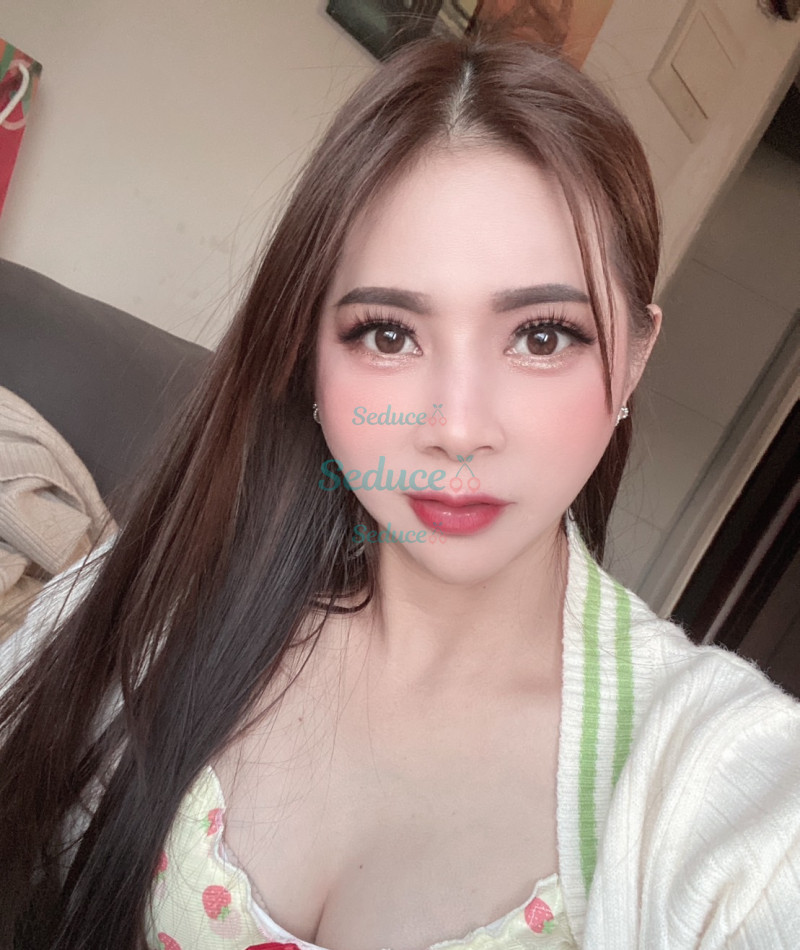 Photo escort girl Soda: the best escort service