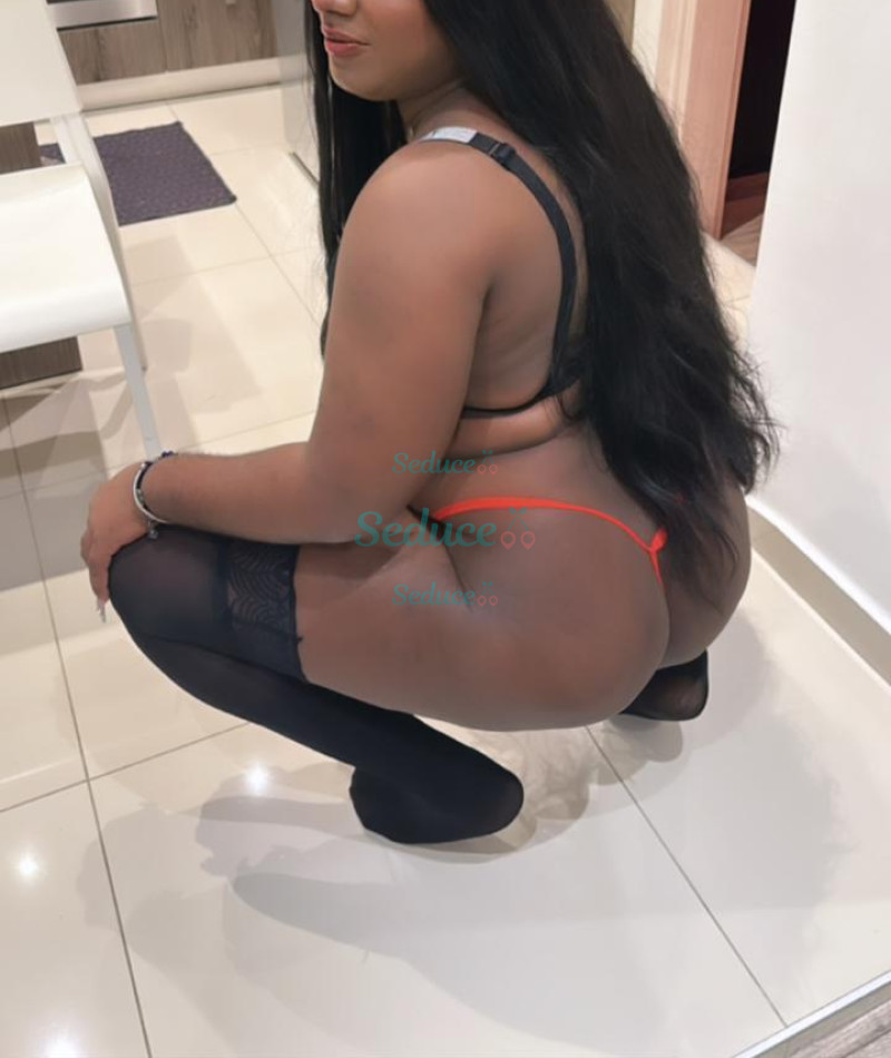Photo escort girl Kamila: the best escort service