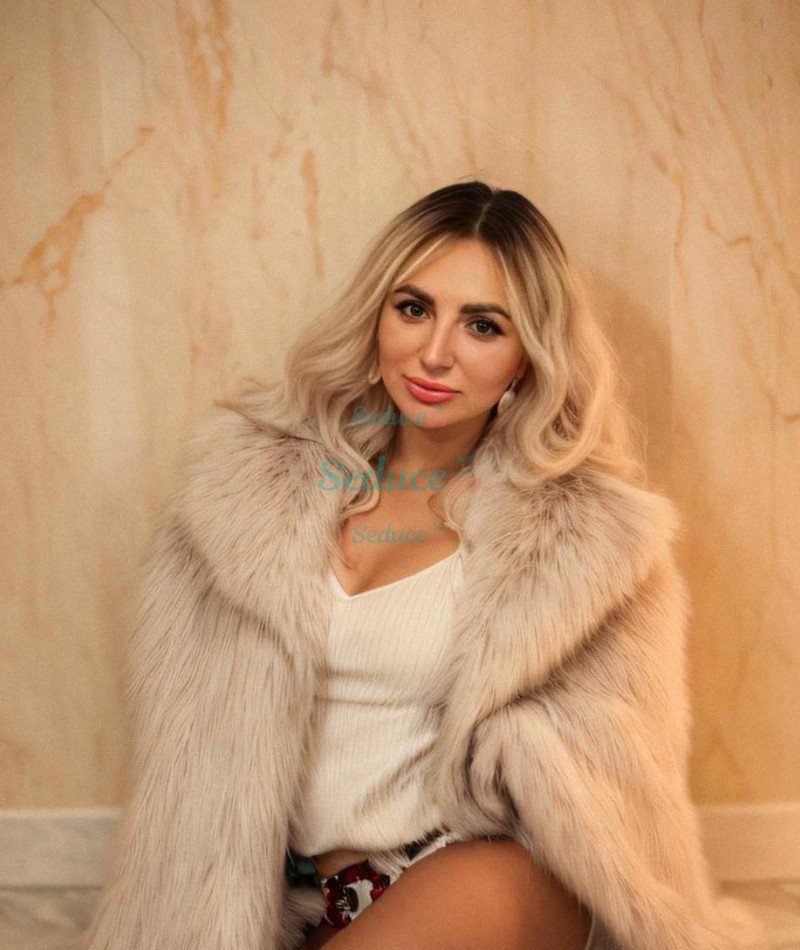 Photo escort girl SLAVA: the best escort service