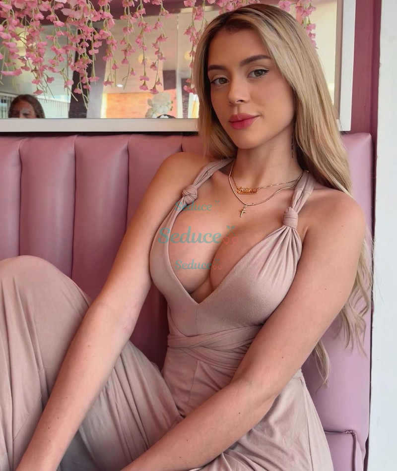 Photo escort girl Erika: the best escort service