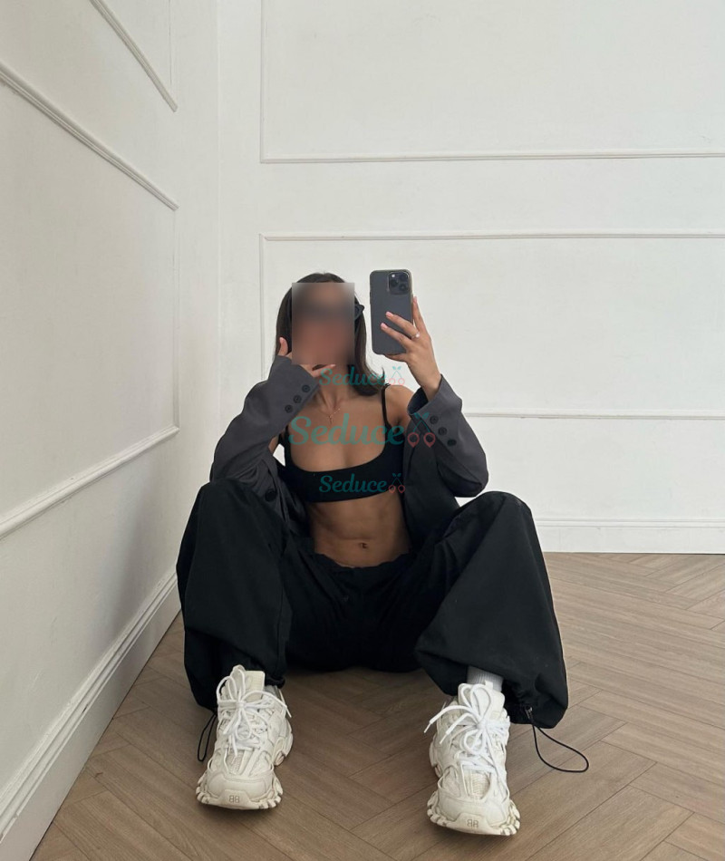 Photo escort girl Finka: the best escort service