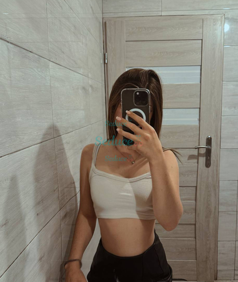 Photo escort girl Kristina: the best escort service