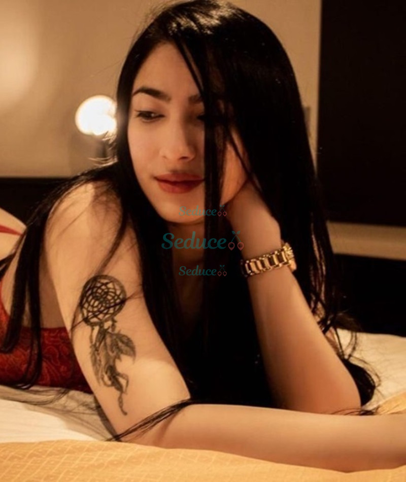 Photo escort girl Roxana: the best escort service