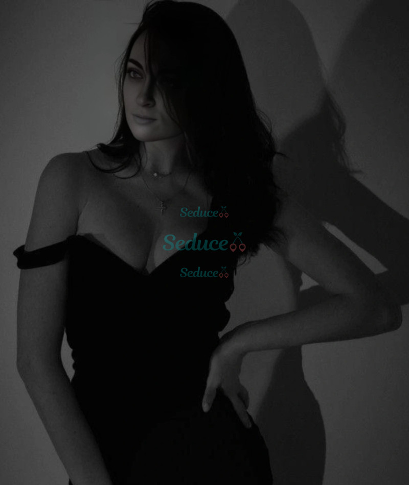 Photo escort girl Sandra: the best escort service