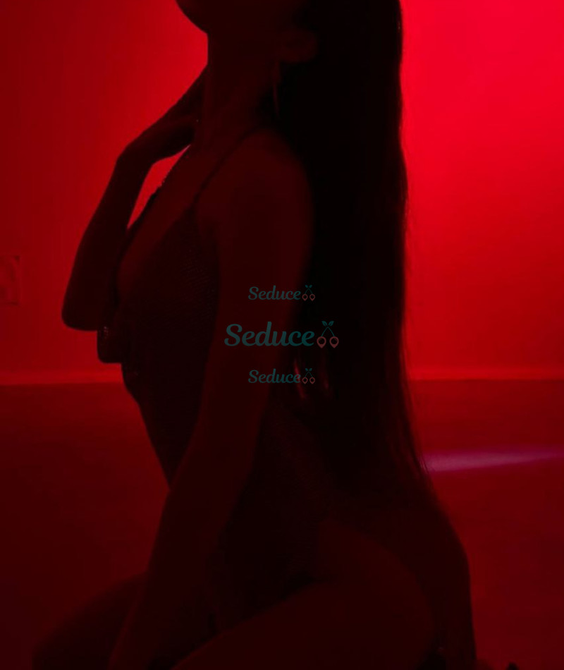 Photo escort girl CarmenElite: the best escort service