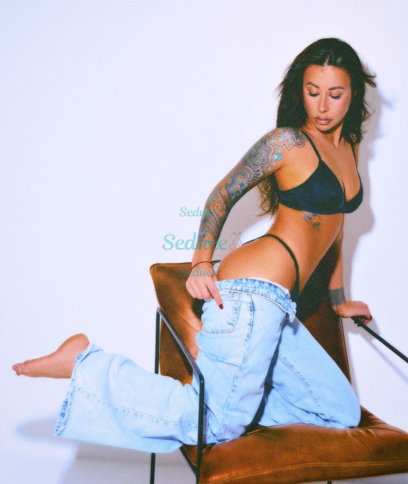 Photo escort girl Alisha: the best escort service