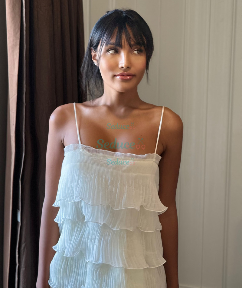 Photo escort girl Oya: the best escort service