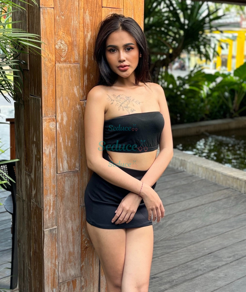 Photo escort girl kenza : the best escort service