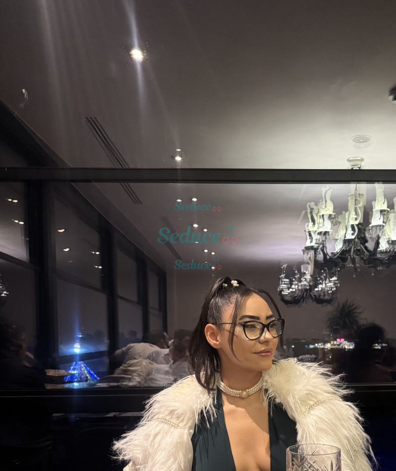 Photo escort girl Diana : the best escort service