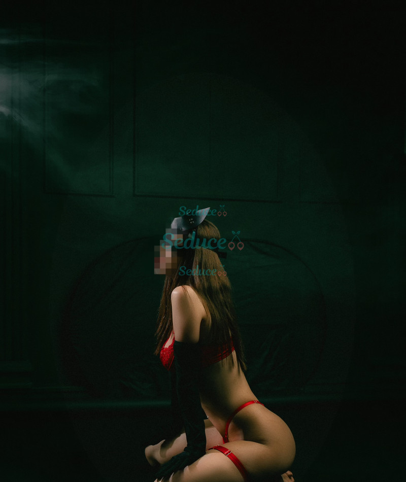 Photo escort girl ANNA: the best escort service