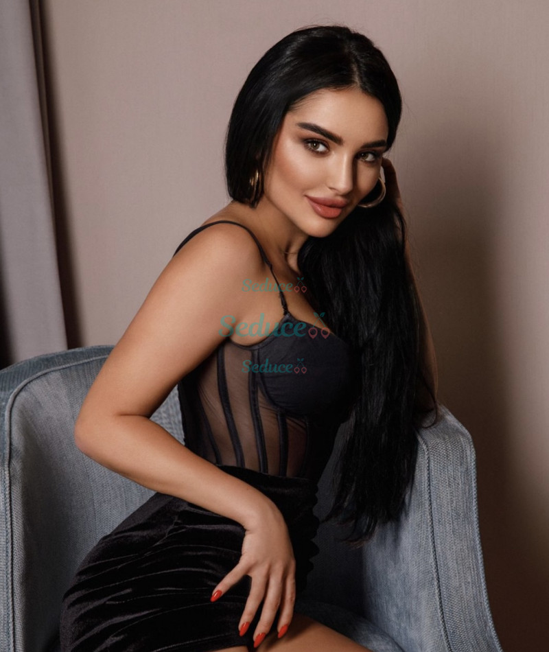 Photo escort girl Mari: the best escort service