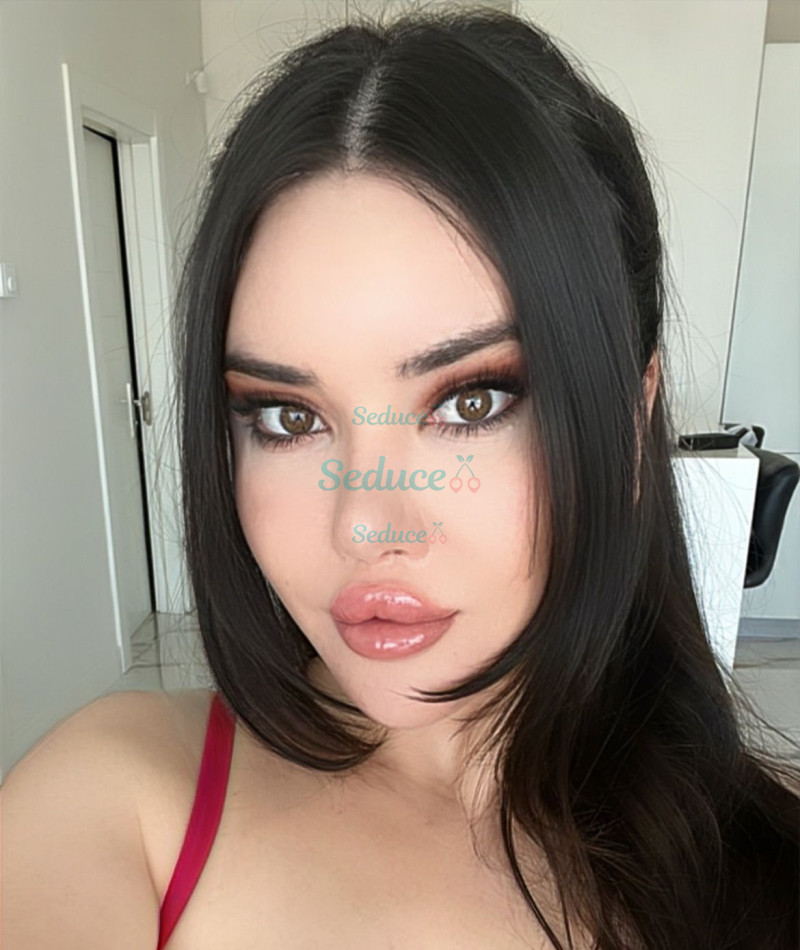 Photo escort girl Secil: the best escort service