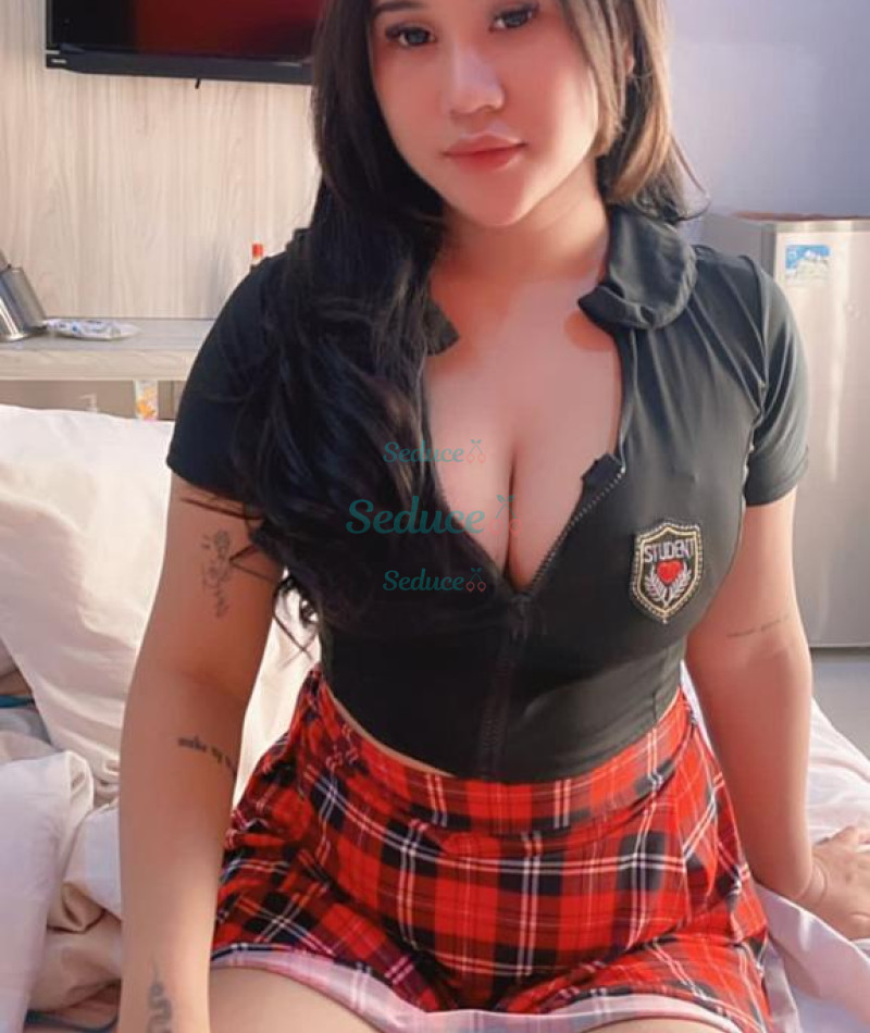 Photo escort girl Natasya Putri: the best escort service