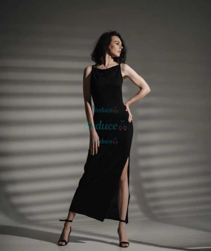 Photo escort girl Terria: the best escort service