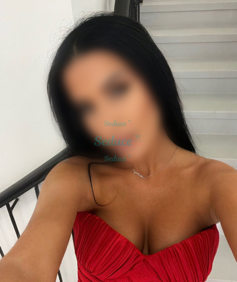 Photo escort girl MONICA: the best escort service