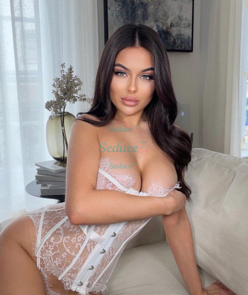 Photo escort girl Gelja: the best escort service