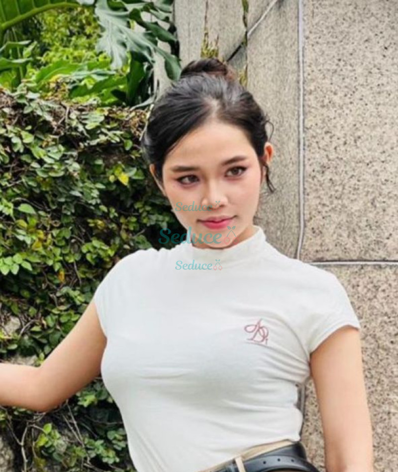 Photo escort girl Lydia: the best escort service
