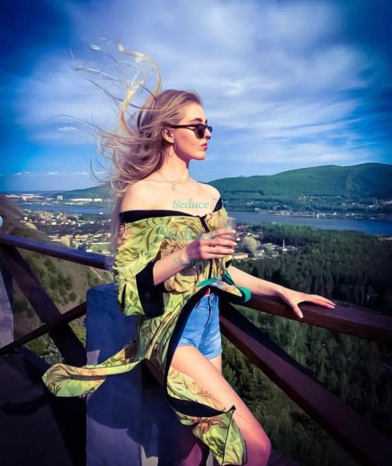 Photo escort girl Alexa: the best escort service