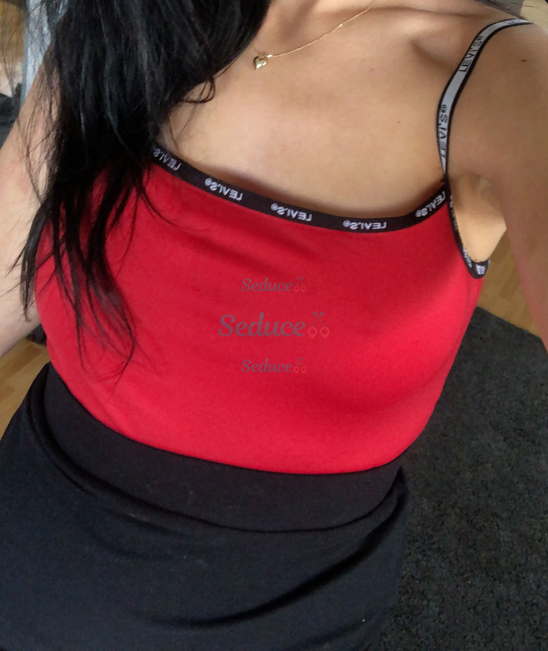 Photo escort girl Luna: the best escort service