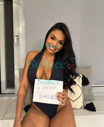 Photo escort girl Lua HOT: the best escort service