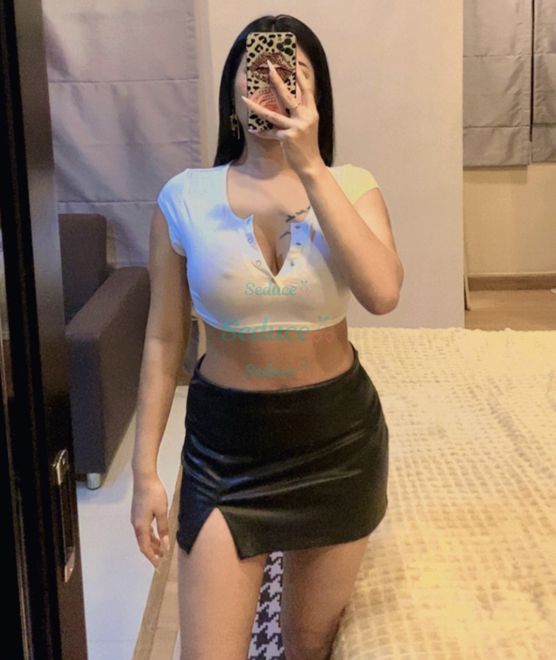 Photo escort girl Bella: the best escort service
