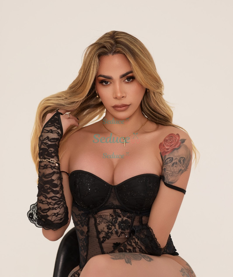 Photo escort girl Priscila : the best escort service
