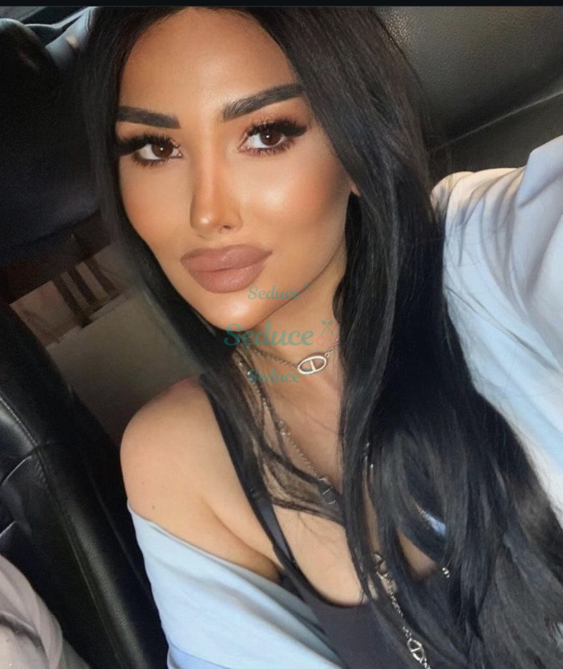 Photo escort girl Emiliy: the best escort service