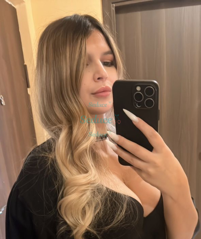 Photo escort girl EVA SWEET: the best escort service