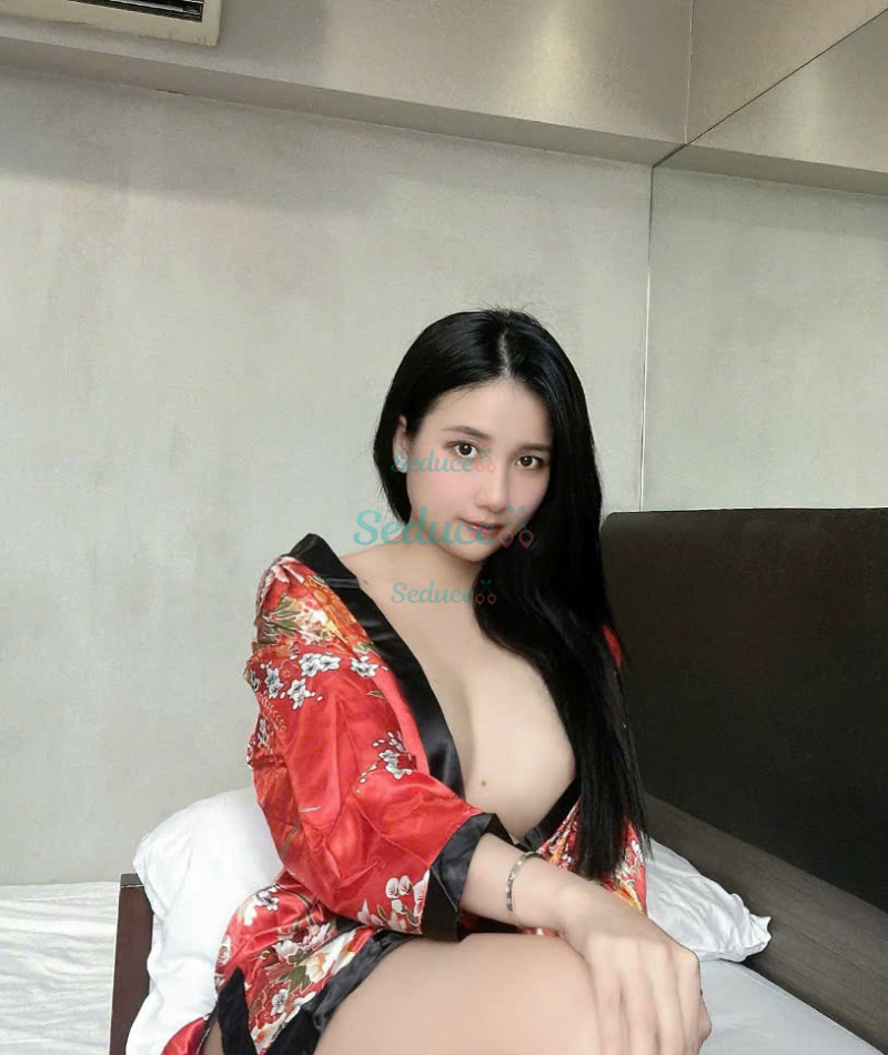 Photo escort girl Lucy: the best escort service