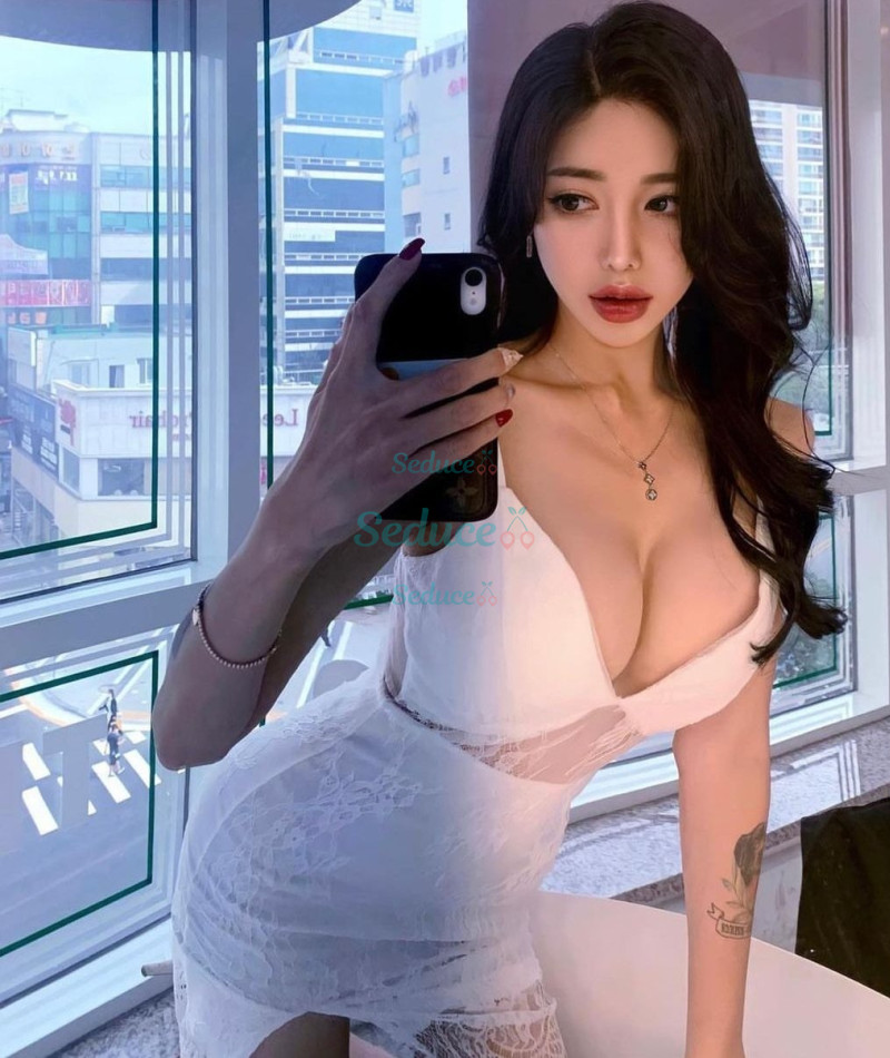 Photo escort girl Runa: the best escort service