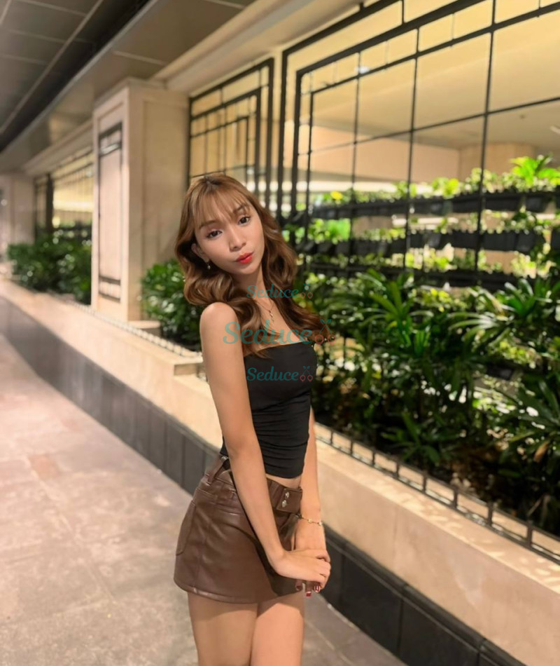 Photo escort girl kym: the best escort service