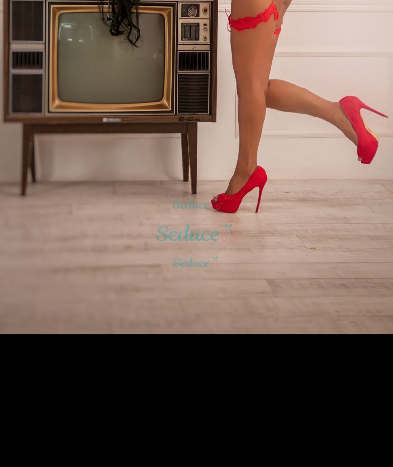 Photo escort girl Kimora simmons trans: the best escort service