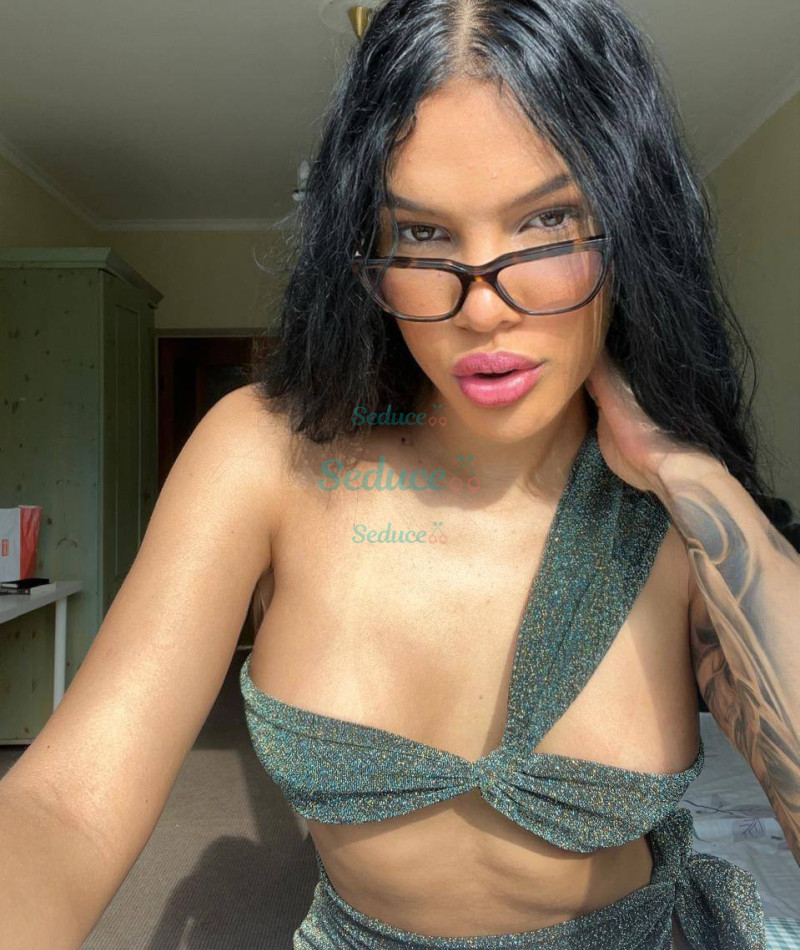 Photo escort girl Billie: the best escort service