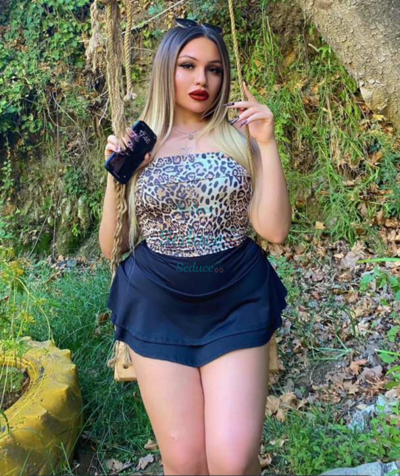 Photo escort girl Alev: the best escort service